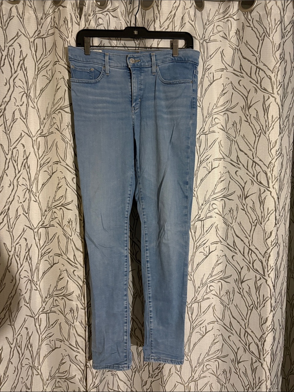 Levi's Light Wash Women's Skinny Jeans